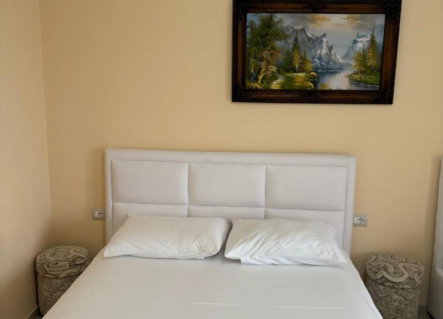 Stefan Vasili Apartment Sarande